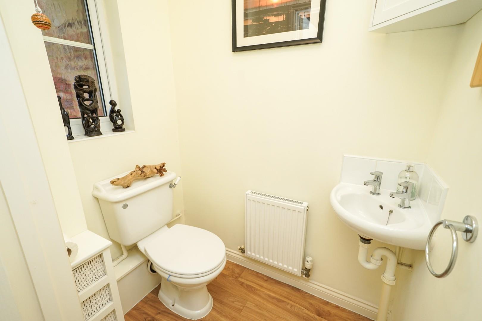 Nicolson Drive, Leighton Buzzard Quarters Estate Agents